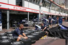 23.05.2007 Monte Carlo, Monaco,  The Williams F1 Team, pit garages - Formula 1 World Championship, Rd 5, Monaco Grand Prix, Wednesday