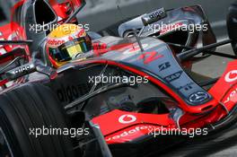 06.04.2007 Kuala Lumpur, Malaysia,  Lewis Hamilton (GBR), McLaren Mercedes, MP4-22 - Formula 1 World Championship, Rd 2, Malaysian Grand Prix, Friday Practice