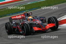 06.04.2007 Kuala Lumpur, Malaysia,  Lewis Hamilton (GBR), McLaren Mercedes, MP4-22 - Formula 1 World Championship, Rd 2, Malaysian Grand Prix, Friday Practice