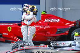 08.04.2007 Kuala Lumpur, Malaysia,  Fernando Alonso (ESP), McLaren Mercedes and Lewis Hamilton (GBR), McLaren Mercedes - Formula 1 World Championship, Rd 2, Malaysian Grand Prix, Sunday Podium