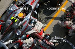 08.04.2007 Kuala Lumpur, Malaysia,  Lewis Hamilton (GBR), McLaren Mercedes, MP4-22 Pit Stop - Formula 1 World Championship, Rd 2, Malaysian Grand Prix, Sunday Race