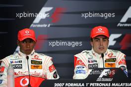 08.04.2007 Kuala Lumpur, Malaysia,  Lewis Hamilton (GBR), McLaren Mercedes, Fernando Alonso (ESP), McLaren Mercedes - Formula 1 World Championship, Rd 2, Malaysian Grand Prix, After Race Press Conference