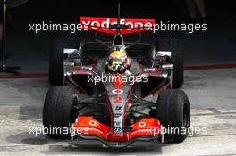 29.03.2007 Sepang, Malaysia,  4 mirrors on the car!!! Lewis Hamilton (GBR), McLaren Mercedes - Formula 1 Testing at Sepang Circuit