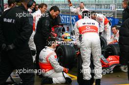 06.03.2007, Silverstone, England,  Lewis Hamilton (GBR), McLaren Mercedes, MP4-22, Practice Pitstops - Formula 1 Testing