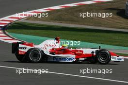 24.08.2007 Istanbul, Turkey,  Ralf Schumacher (GER), Toyota Racing, TF107 spins - Formula 1 World Championship, Rd 12, Turkish Grand Prix, Friday Practice