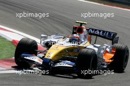 24.08.2007 Istanbul, Turkey,  Heikki Kovalainen (FIN), Renault F1 Team, R27 - Formula 1 World Championship, Rd 12, Turkish Grand Prix, Friday Practice