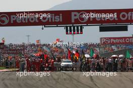 26.08.2007 Istanbul, Turkey,  The Grid - Formula 1 World Championship, Rd 12, Turkish Grand Prix, Sunday Pre-Race Grid