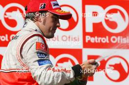 26.08.2007 Istanbul, Turkey,  3rd, Fernando Alonso (ESP), McLaren Mercedes - Formula 1 World Championship, Rd 12, Turkish Grand Prix, Sunday Podium