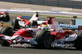 26.08.2007 Istanbul, Turkey,  Ralf Schumacher (GER), Toyota Racing, TF107, Jarno Trulli (ITA), Toyota Racing, TF107  - Formula 1 World Championship, Rd 12, Turkish Grand Prix, Sunday Race