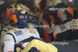 26.08.2007 Istanbul, Turkey,  Renault mechanic pit stop crew - Formula 1 World Championship, Rd 12, Turkish Grand Prix, Sunday Race