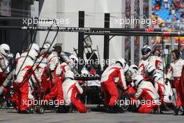 26.08.2007 Istanbul, Turkey, Anthony Davidson (GBR), Super Aguri F1 Team, SA07 pit stop - Formula 1 World Championship, Rd 12, Turkish Grand Prix, Sunday Race