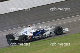 17.06.2007 Indianapolis, USA,  Nick Heidfeld (GER), BMW Sauber F1 Team, F1.07 had a spin - Formula 1 World Championship, Rd 7, United States Grand Prix, Sunday Race