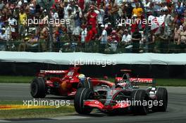 17.06.2007 Indianapolis, USA,  Fernando Alonso (ESP), McLaren Mercedes, MP4-22 and Felipe Massa (BRA), Scuderia Ferrari, F2007 - Formula 1 World Championship, Rd 7, United States Grand Prix, Sunday Race