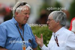 16.06.2007 Indianapolis, USA,  Charlie Whiting (GBR), FIA safety delegate, Race director & offical starter and Bernie Ecclestone (GBR) - Formula 1 World Championship, Rd 7, United States Grand Prix, Saturday
