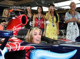16.06.2007 Indianapolis, USA,  Formula Una Girls - Formula 1 World Championship, Rd 7, United States Grand Prix, Saturday