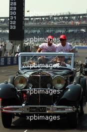 17.06.2007 Indianapolis, USA,  Driver parade, Lewis Hamilton (GBR), McLaren Mercedes and Fernando Alonso (ESP), McLaren Mercedes - Formula 1 World Championship, Rd 7, United States Grand Prix, Sunday