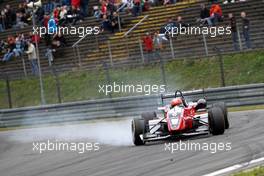 02.09.2007 Nürburg, Germany,  Braking mistake by Filip Salaquarda (CZE), HBR Motorsport, Dallara F306 Mercedes - F3 Euro Series 2007 at Nürburgring