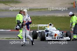 02.09.2007 Nürburg, Germany,  Pedro Bianchini (BRA), ADAC Berlin-Brandenburg colided with Thomas Hylkema (NED), Eifelland Racing. The car of Bianchini is removed by trackmarshals. - Formula BMW Germany Championship 2007, Round 13 & 14, Nürburgring, 2nd Race - For further information and more images please register at www.formulabmw-images.com - This image is free for editorial use only. Please use for Copyright/Credit: c BMW AG