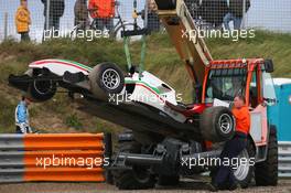 04.10.2008 Zandvoort, The Netherlands,  Car of Fabio Onidi  (ITA), driver of A1 Team Italy being lifted off the track after stopping in the gravel - A1GP World Cup of Motorsport 2008/09, Round 1, Zandvoort, Saturday Practice - Copyright A1GP - Free for editorial usage