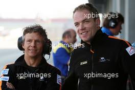 07.11.2008 Chengdu, China,  Jan Lammers (NED), Seat Holder A1 Team Netherlands, Robert Doornbos (NED), driver of A1 Team Netherlands - A1GP World Cup of Motorsport 2008/09, Round 2, Chengdu, Friday Practice - Copyright A1GP - Free for editorial usage