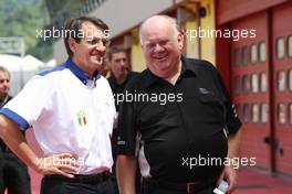 22.07.2008, Mugello, Italy Piercarlo Ghinzani (ITA), Seat Holder A1 Team Italy with Colin Giltrap (NZL), Seat holder of A1 Team New Zealand - A1 Team Italy and A1GP Mugello launch including first public run of the A1GP `Powered by Ferrari' Car 2008/09 - Copyright A1GP - Copyrigt Free for editorial usage - Please Credit: A1GP