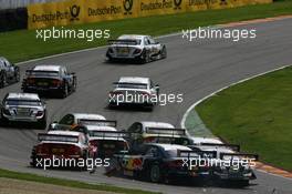 04.05.2008 Scarperia, Italy,  startcrash between Mike Rockenfeller (GER), Audi Sport Team Rosberg, Audi A4 DTM, Martin Tomczyk (GER), Audi Sport Team Abt Sportsline, Audi A4 DTM and Bruno Spengler (CAN), Team HWA AMG Mercedes, AMG Mercedes C-Klasse - DTM 2008 at Mugello