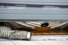 17.05.2008 Klettwitz, Germany,  Flexible tube to take the exhaust gasses of the car out of pitbox - DTM 2008 at Lausitzring