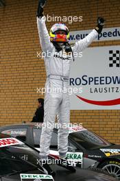 18.05.2008 Klettwitz, Germany,  Race winner Paul di Resta (GBR), Team HWA AMG Mercedes, AMG Mercedes C-Klasse - DTM 2008 at Lausitzring