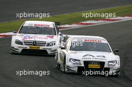 27.07.2008 Nürburg, Germany,  Tom Kristensen (DNK), Audi Sport Team Abt, Audi A4 DTM, leads Susie Stoddart (GBR), Persson Motorsport AMG Mercedes, AMG Mercedes C-Klasse - DTM 2008 at Nürburgring