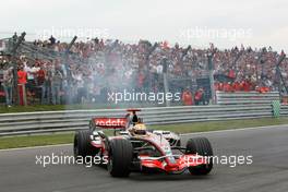 31.08.2008 Fawkham, England,  Lewis Hamilton (GBR), McLaren Mercedes, Demo Run - DTM 2008 at Brands Hatch