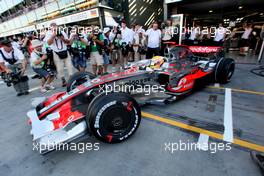 14.03.2008 Melbourne, Australia,  Lewis Hamilton (GBR), McLaren Mercedes - Formula 1 World Championship, Rd 1, Australian Grand Prix, Friday Practice