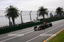 14.03.2008 Melbourne, Australia,  Mark Webber (AUS), Red Bull Racing - Formula 1 World Championship, Rd 1, Australian Grand Prix, Friday Practice