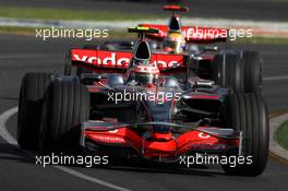 16.03.2008 Melbourne, Australia,  Heikki Kovalainen (FIN), McLaren Mercedes, Lewis Hamilton (GBR), McLaren Mercedes - Formula 1 World Championship, Rd 1, Australian Grand Prix, Sunday Race