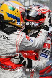 15.03.2008 Melbourne, Australia,  Lewis Hamilton (GBR), McLaren Mercedes and Heikki Kovalainen (FIN), McLaren Mercedes - Formula 1 World Championship, Rd 1, Australian Grand Prix, Saturday Qualifying