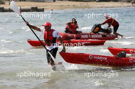 12.03.2008 Melbourne, Australia,  Lewis Hamilton (GBR), McLaren Mercedes - Vodafone Mclaren Mercedes beach kayak race, Formula 1 World Championship, Rd 1, Australian Grand Prix, Wednesday