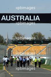 12.03.2008 Melbourne, Australia,  PIT LANE FEATURE - Formula 1 World Championship, Rd 1, Australian Grand Prix, Wednesday