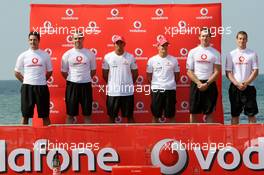 12.03.2008 Melbourne, Australia,  Lewis Hamilton (GBR), McLaren Mercedes, Heikki Kovalainen (FIN), McLaren Mercedes - Vodafone Mclaren Mercedes beach kayak race, Formula 1 World Championship, Rd 1, Australian Grand Prix, Wednesday