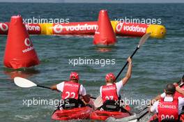 12.03.2008 Melbourne, Australia,  Lewis Hamilton (GBR), McLaren Mercedes, Heikki Kovalainen (FIN), McLaren Mercedes - Vodafone Mclaren Mercedes beach kayak race, Formula 1 World Championship, Rd 1, Australian Grand Prix, Wednesday