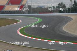 01.02.2008 Barcelona, Spain,  New first corner without travel trap - Formula 1 Testing, Barcelona