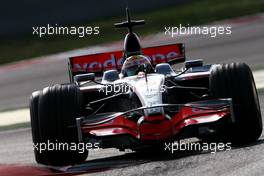 15.04.2008 Barcelona, Spain,  Lewis Hamilton (GBR), McLaren Mercedes - Formula 1 Testing, Barcelona