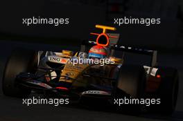 17.11.2008 Barcelona, Spain,  Nelson Piquet Jr (BRA), Renault F1 Team - Formula 1 Testing, Barcelona