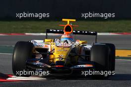 19.11.2008 Barcelona, Spain,  Nelson Piquet Jr (BRA), Renault F1 Team - Formula 1 Testing, Barcelona