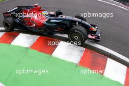 05.09.2008 Francorchamps, Belgium,  Sebastien Bourdais (FRA), Scuderia Toro Rosso  - Formula 1 World Championship, Rd 13, Belgian Grand Prix, Friday Practice