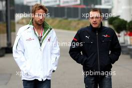 05.09.2008 Francorchamps, Belgium,  Jenson Button (GBR), Honda Racing F1 Team and Sebastian Bourdais (FRA), Scuderia Toro Rosso - Formula 1 World Championship, Rd 13, Belgian Grand Prix, Friday
