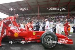 07.09.2008 Francorchamps, Belgium,  Kimi Raikkonen (FIN), Räikkönen, Scuderia Ferrari - Formula 1 World Championship, Rd 13, Belgian Grand Prix, Sunday Pre-Race Grid