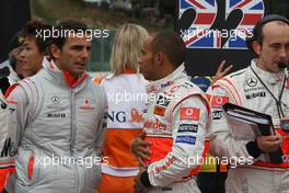 07.09.2008 Francorchamps, Belgium,  Pedro de la Rosa (ESP), Test Driver, McLaren Mercedes with Lewis Hamilton (GBR), McLaren Mercedes - Formula 1 World Championship, Rd 13, Belgian Grand Prix, Sunday Pre-Race Grid