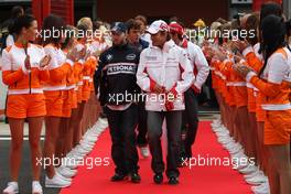 07.09.2008 Francorchamps, Belgium,  Timo Glock (GER), Toyota F1 Team and Nick Heidfeld (GER), BMW Sauber F1 Team - Formula 1 World Championship, Rd 13, Belgian Grand Prix, Sunday Pre-Race Grid
