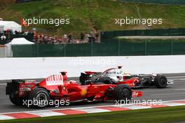 07.09.2008 Francorchamps, Belgium,  Lewis Hamilton (GBR), McLaren Mercedes makes a move to overtake Kimi Raikkonen (FIN), Räikkönen, Scuderia Ferrari, F2008 - Formula 1 World Championship, Rd 13, Belgian Grand Prix, Sunday Race