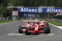 07.09.2008 Francorchamps, Belgium,  Kimi Raikkonen (FIN), Räikkönen, Scuderia Ferrari overtakes Lewis Hamilton (GBR), McLaren Mercedes - Formula 1 World Championship, Rd 13, Belgian Grand Prix, Sunday Race
