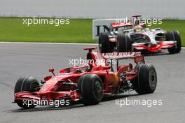 07.09.2008 Francorchamps, Belgium,  Kimi Raikkonen (FIN), Räikkönen, Scuderia Ferrari, Lewis Hamilton (GBR), McLaren Mercedes  - Formula 1 World Championship, Rd 13, Belgian Grand Prix, Sunday Race